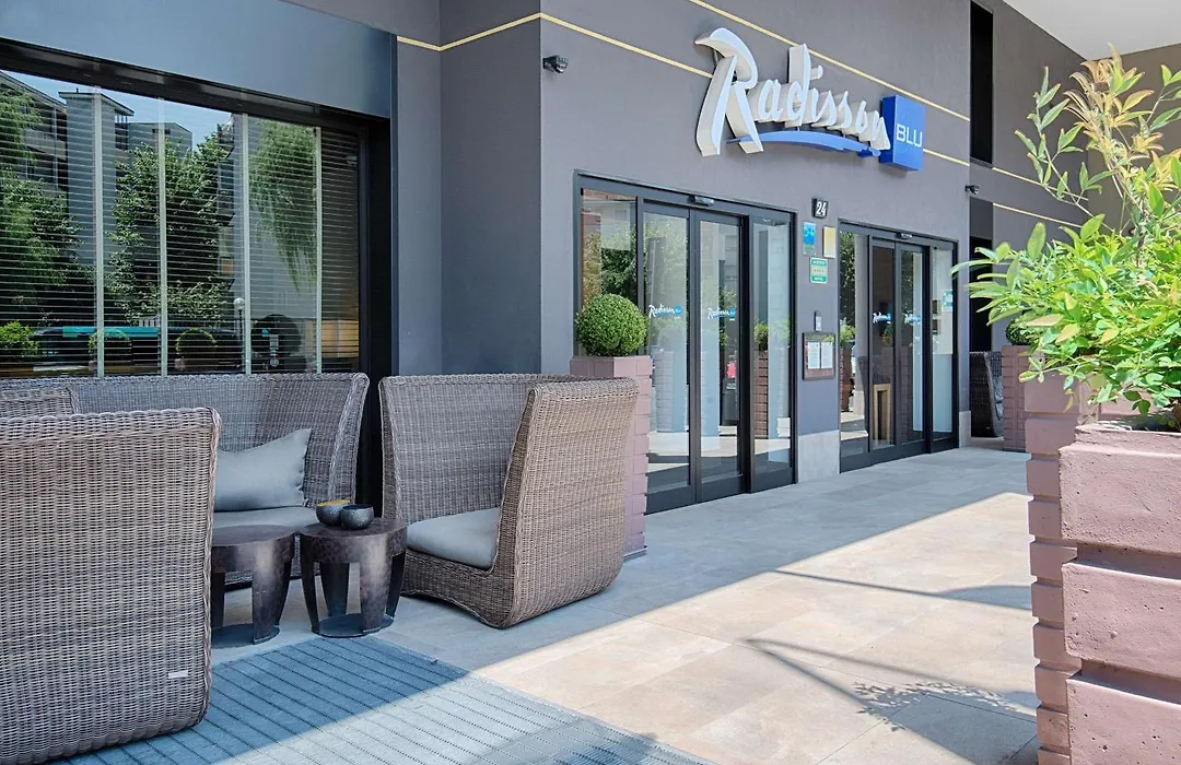 Radisson Blu Hotel Milan-1